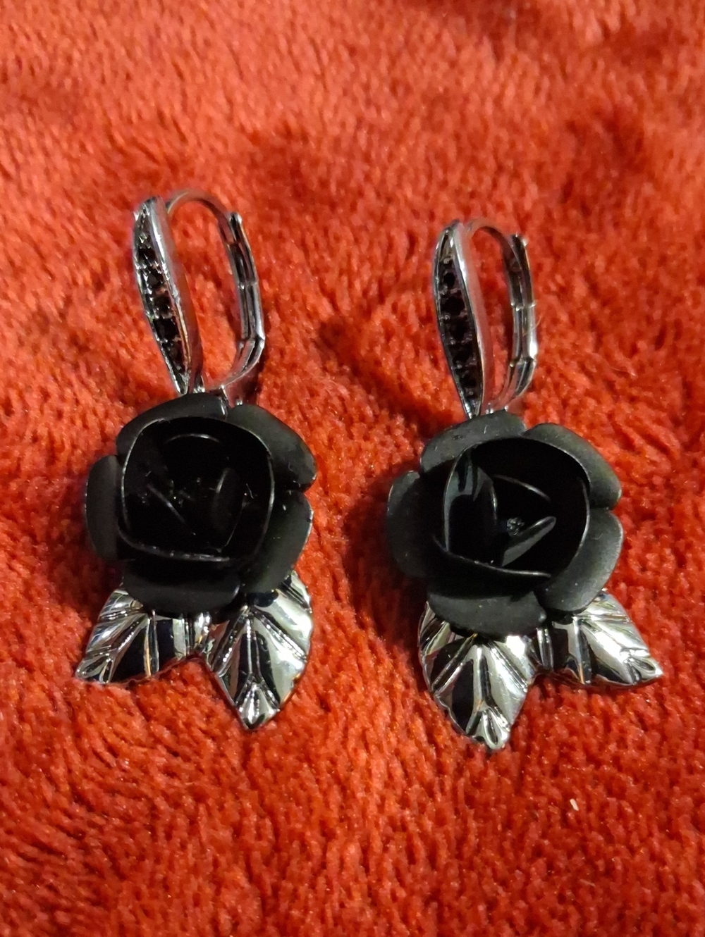 Simply Vera Vera Wang Black Rose and Silver Leaf Drop Earrings
